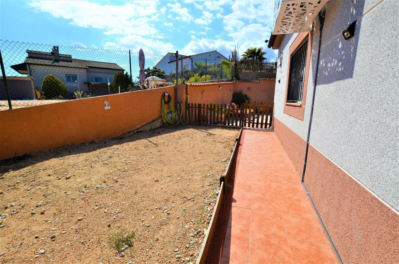 Villa Olombel Massanet De La Selva Bagian luar foto