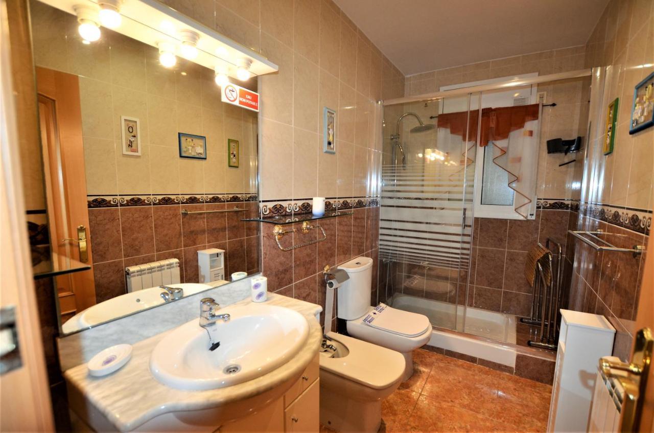 Villa Olombel Massanet De La Selva Bagian luar foto
