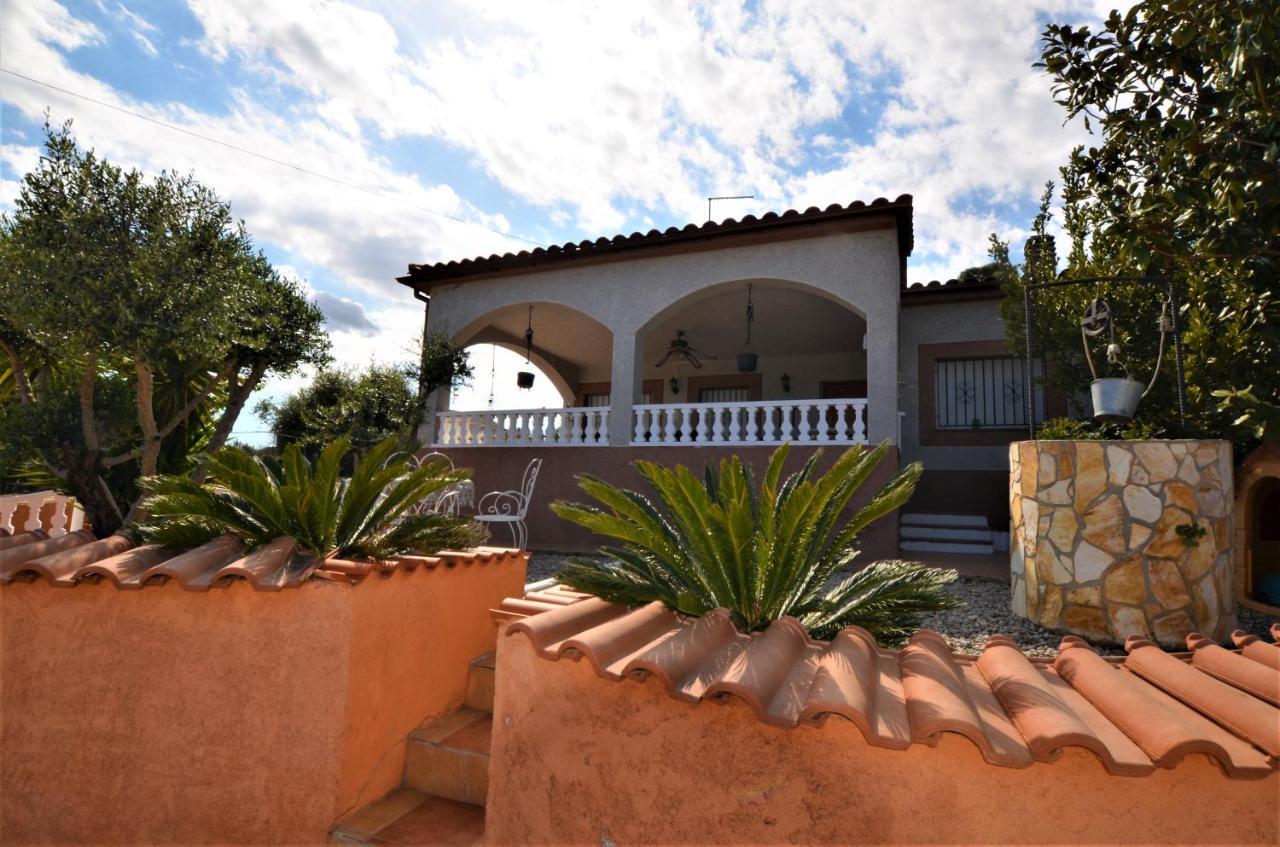 Villa Olombel Massanet De La Selva Bagian luar foto